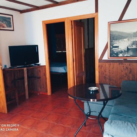 Complejo Godoy Hotell Losar De La Vera Exteriör bild